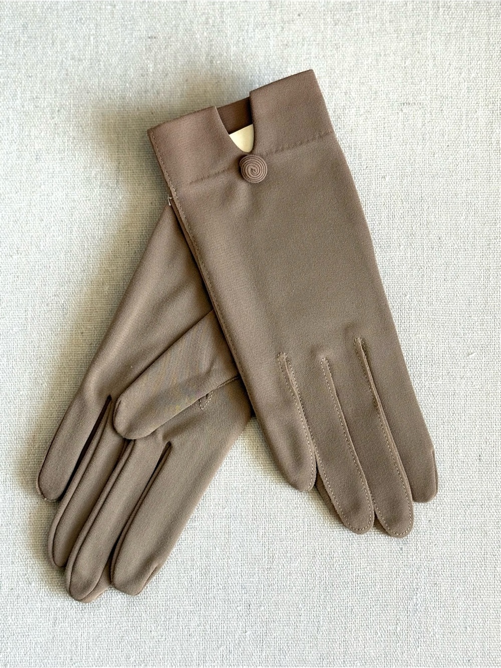 Vtg Van Raalte DARK BEIGE Nylon Dress Wrist Length Gloves NOS Fits All